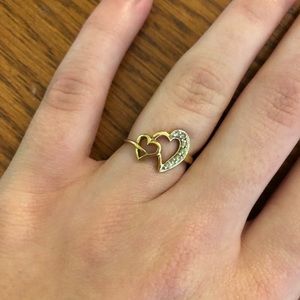 Gold heart ring